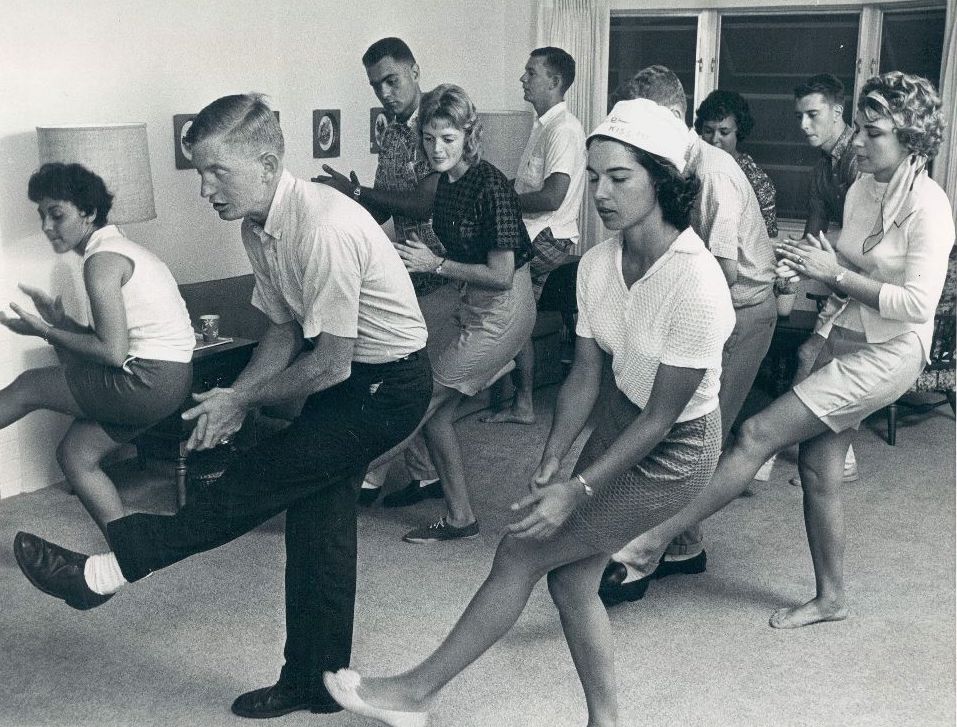 Danseurs de hully gully en 1961