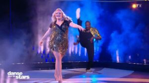 DALS S11E02 Lola Dubini